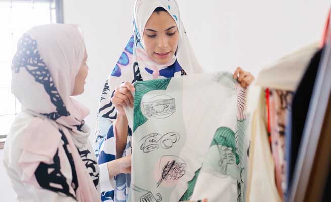 desain toko jilbab di rumah